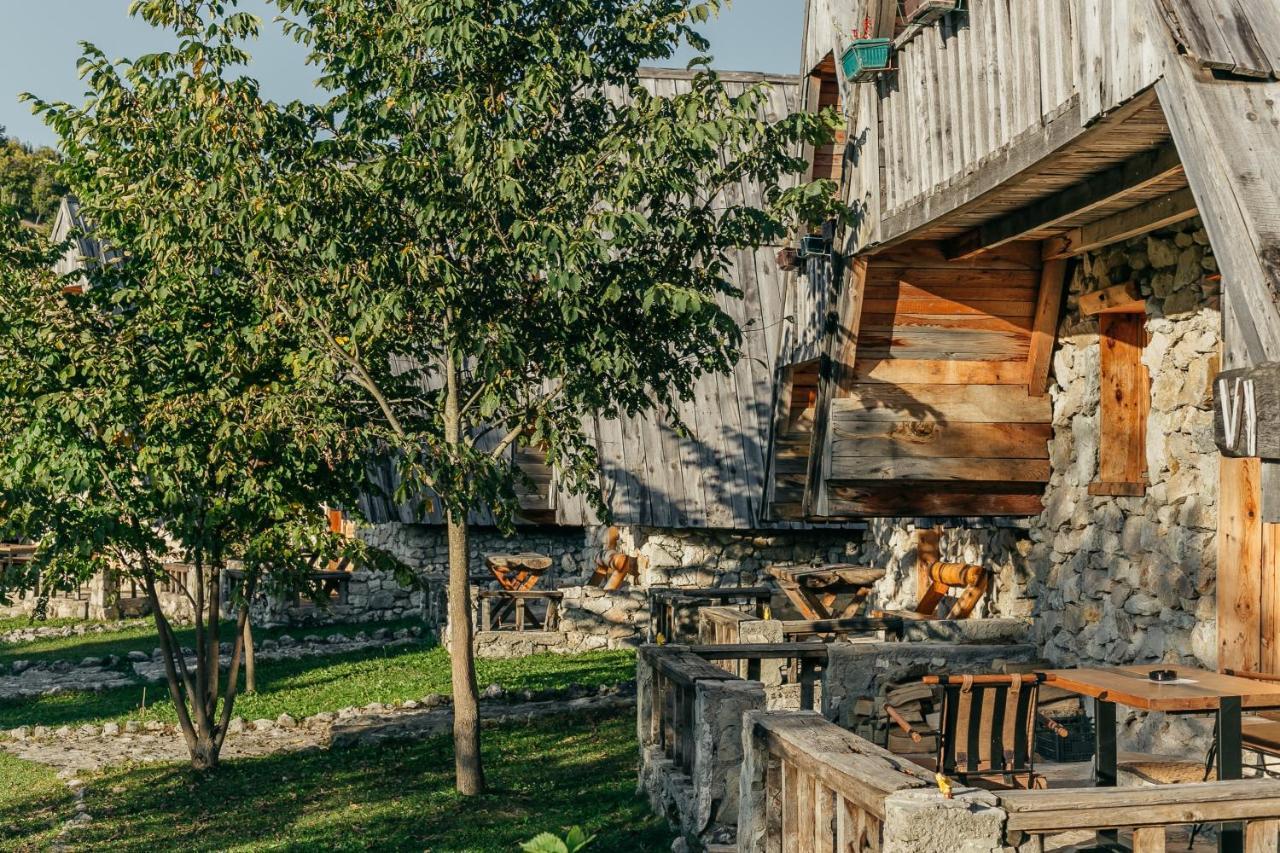 Eco Village Nevidio Poscenje Exteriör bild