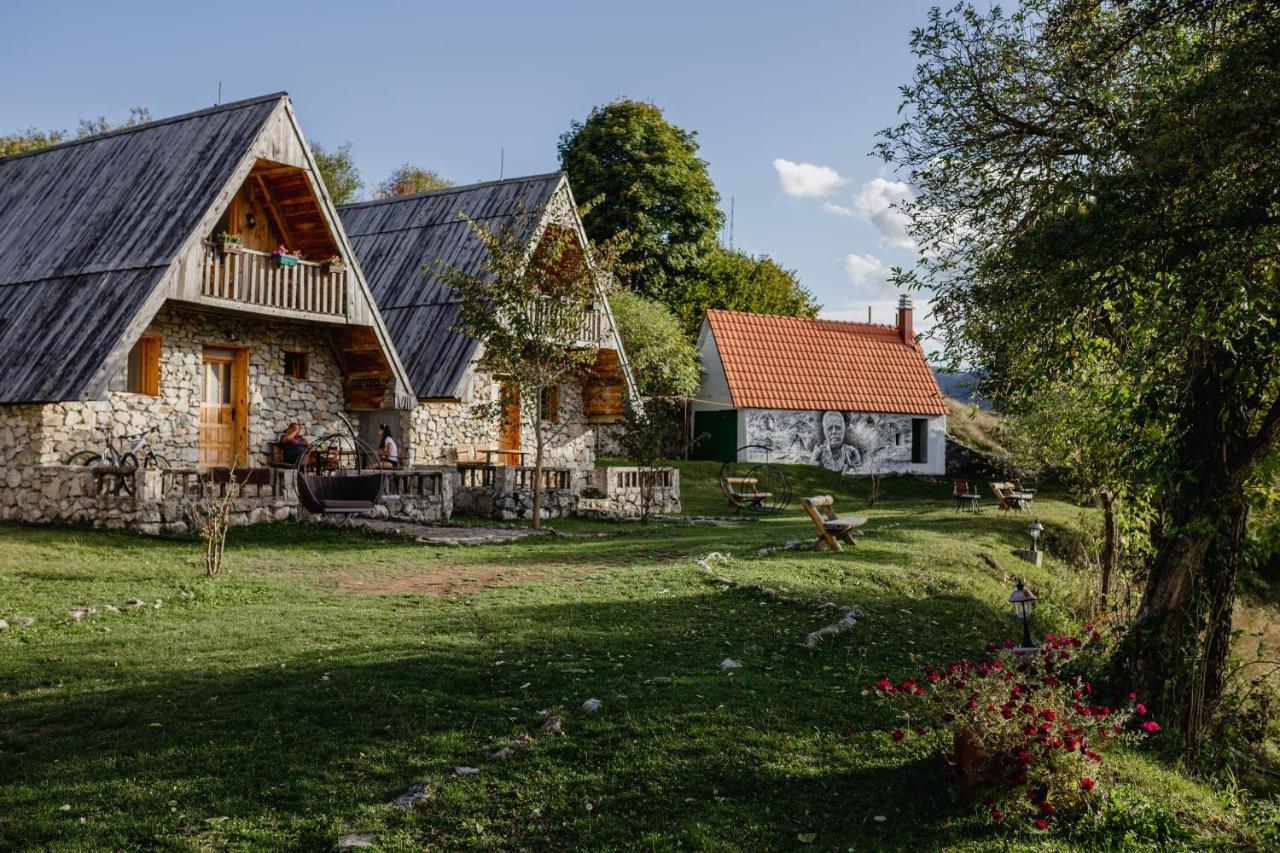 Eco Village Nevidio Poscenje Exteriör bild